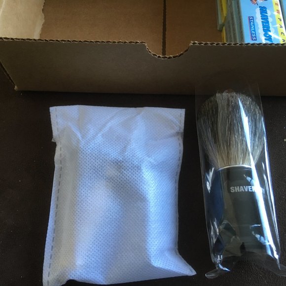 Razor Kit - Picture 6 of 8